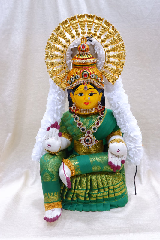 sriman lakshmi ready idol in 17 inches