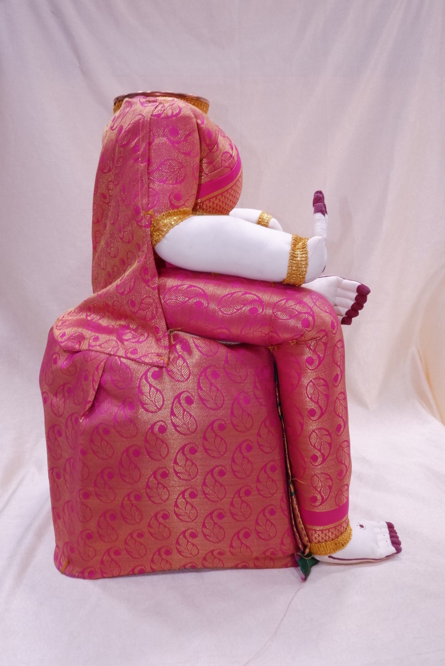 sriman ammavaru vara maha lakshmi stunning pink  21 inches doll