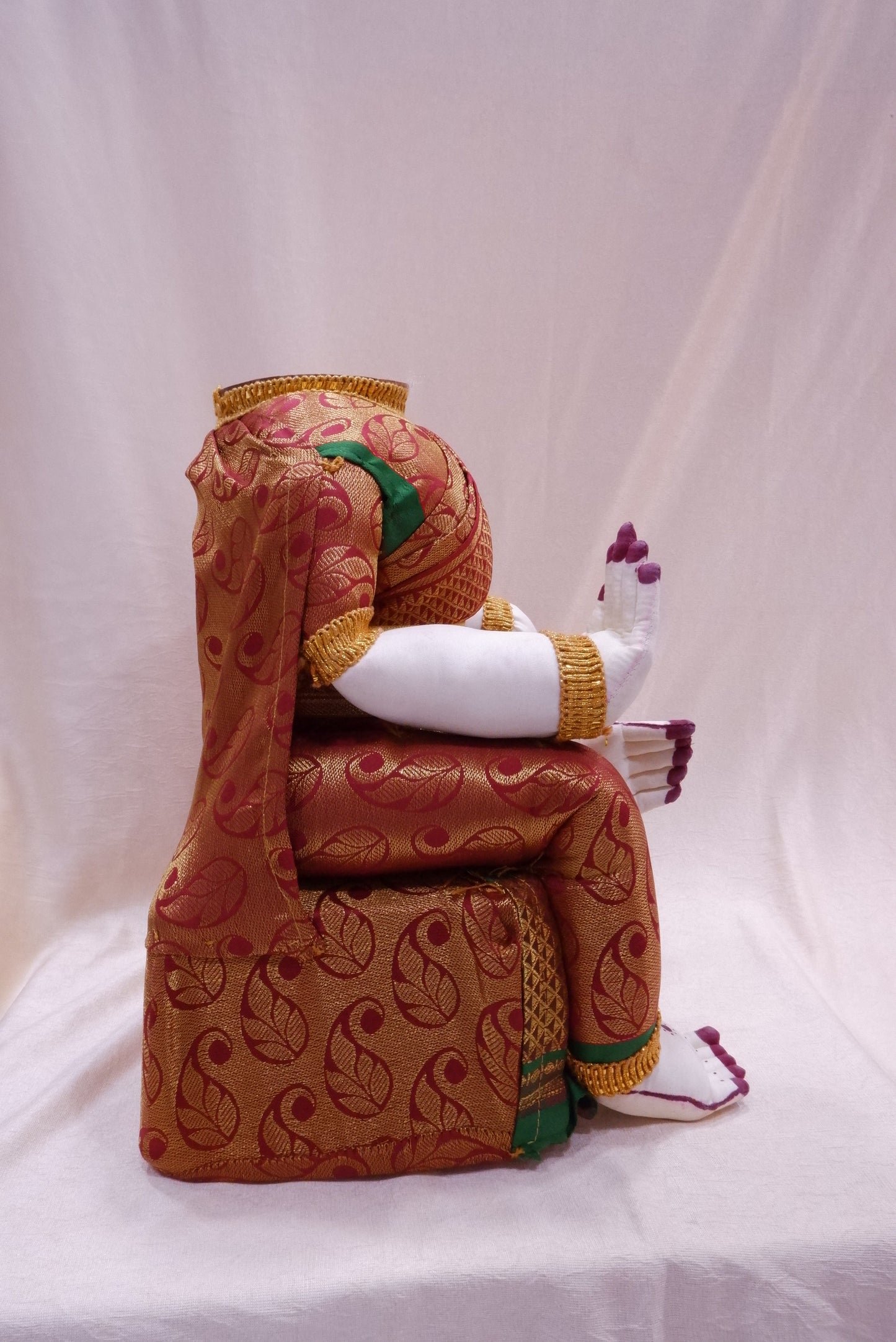 SRIMAN Stunning Goddess Varalakshmi Idol 12 inch