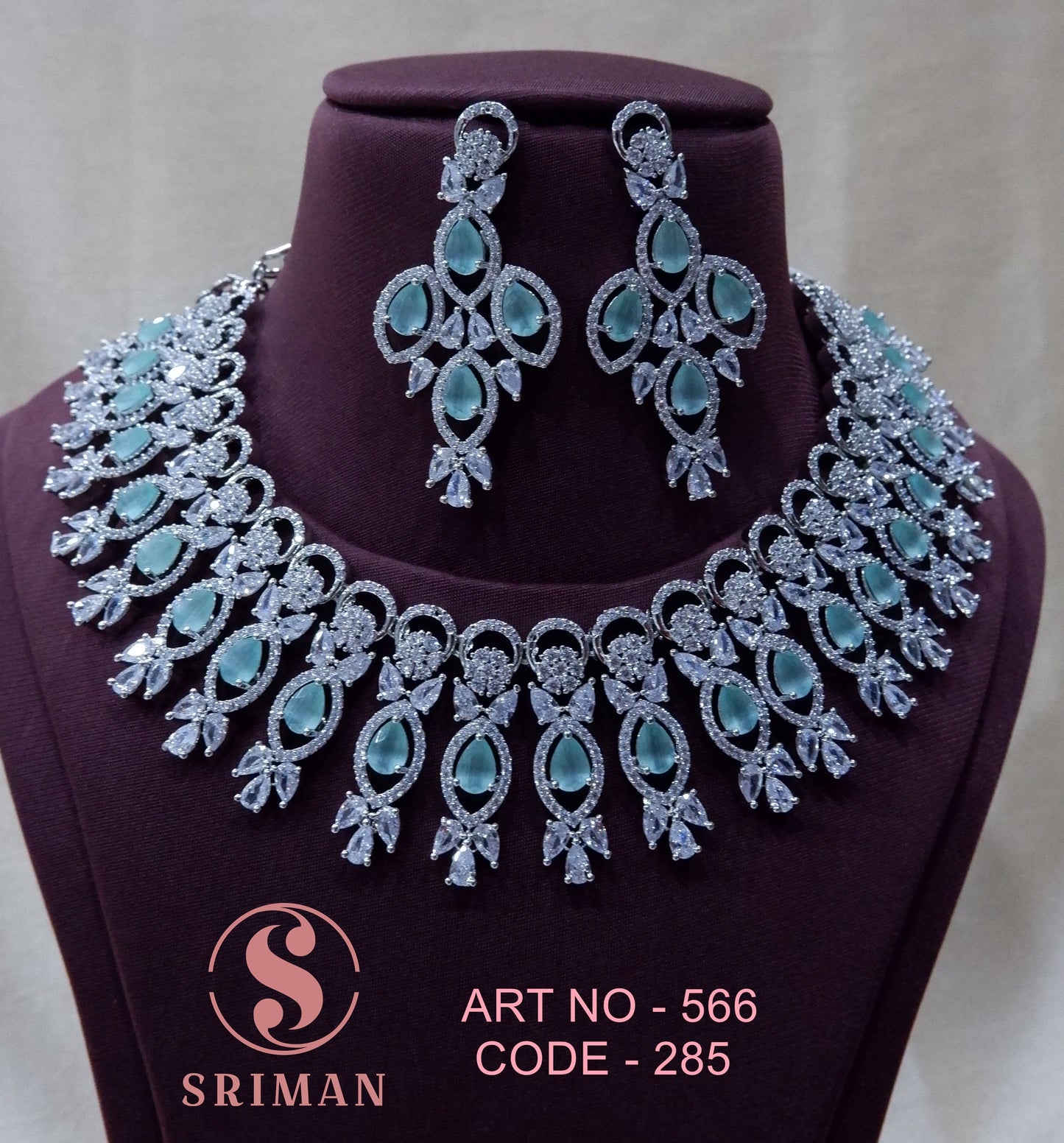 SRIMAN GRAND GREEN STONES RADIUM NECKLACE SET