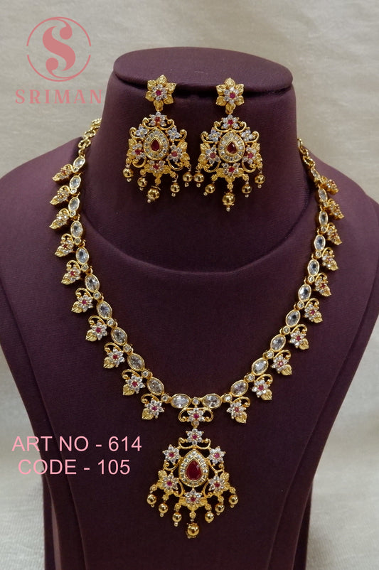 SRIMAN SIMPLE GOLD FINSH NECKLACE SET