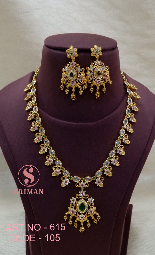 SRIMAN SIMPLE GOLD FINISH NECKLACE SET